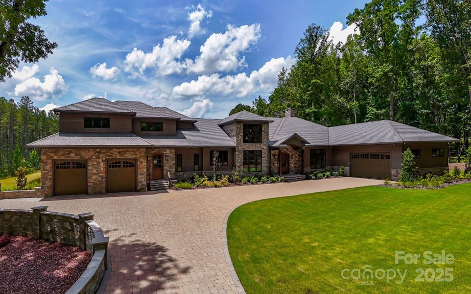 Front exterior of a new home in , Pinehurst, NC, highlighting curb appeal (Image 18).