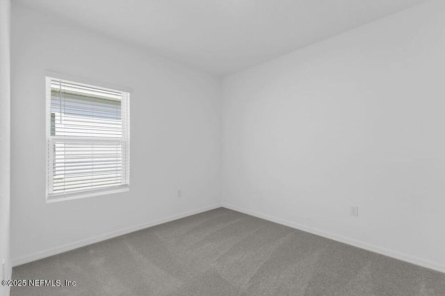 Spacious, unfurnished interior of a new home in Coopers Meadow, Jacksonville (Image 21).