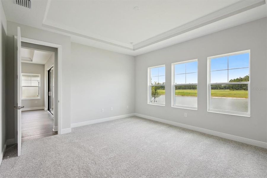 Spacious, unfurnished interior of a new home in Two Rivers, Zephyrhills (Image 17).