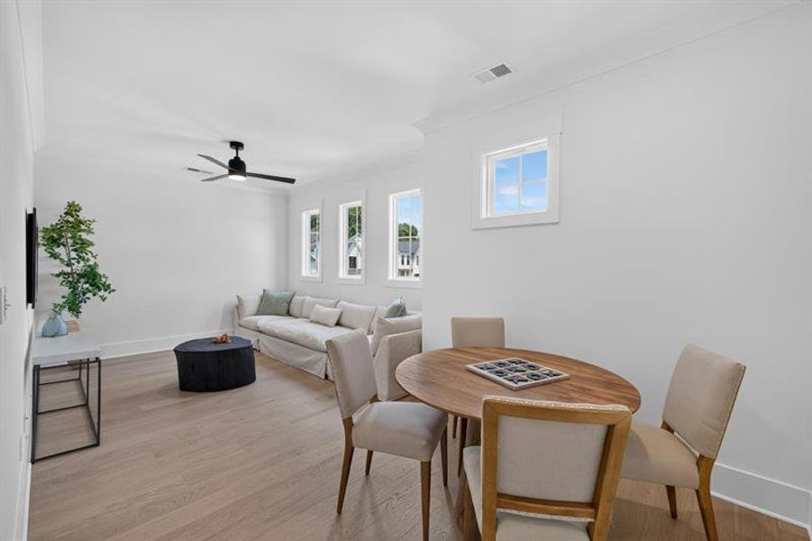 Furnished interior view inside a new home in Livingstone Park, Kennesaw (Image 18).