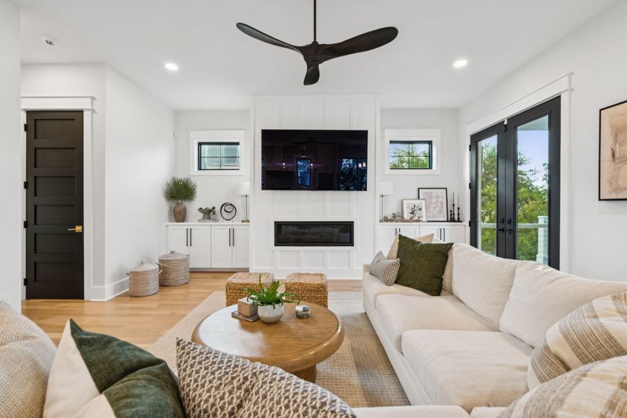 Furnished interior view inside a new home in , Awendaw (Image 10). Furnished interior view inside a new home in , Awendaw (Image 10).