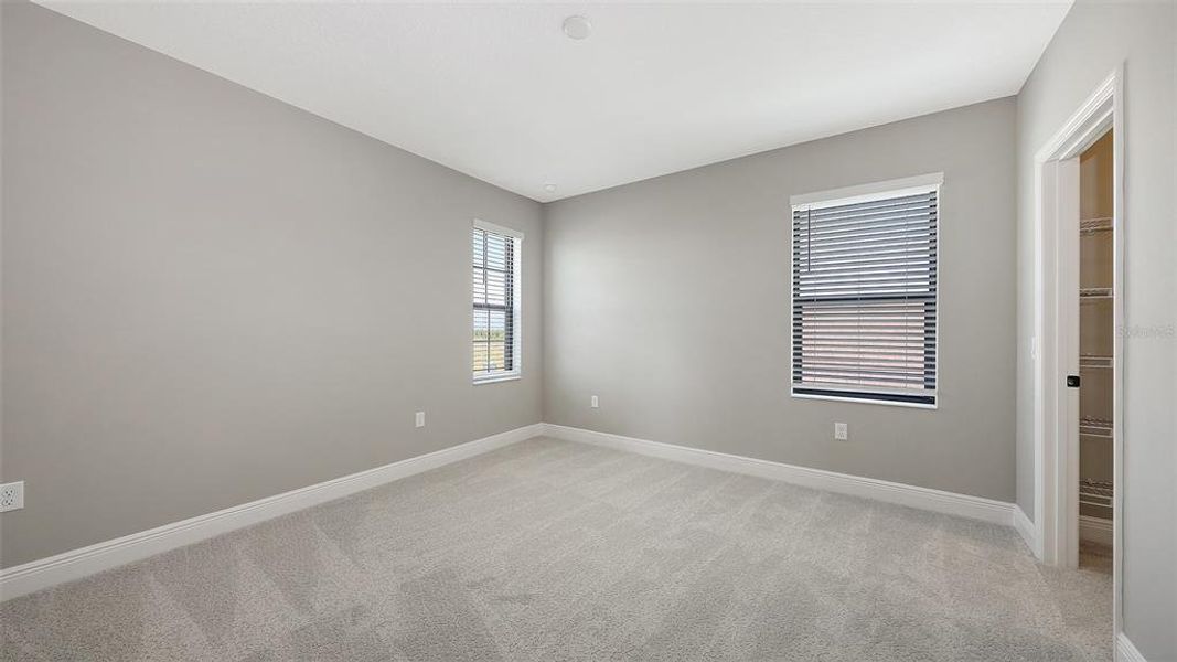 Spacious, unfurnished interior of a new home in Palm Grove, Lakewood Ranch (Image 19).