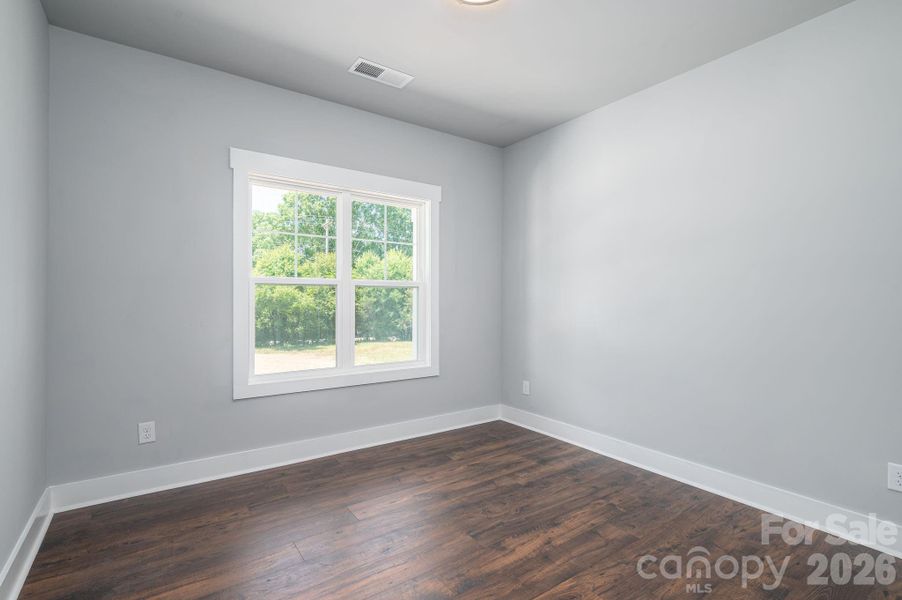 Spacious, unfurnished interior of a new home in , Maiden (Image 26).