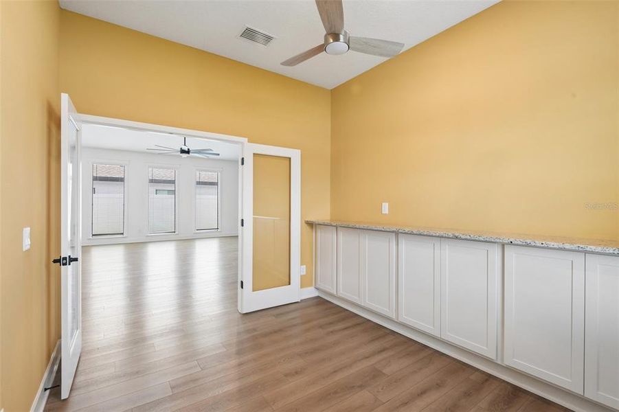 Spacious, unfurnished interior of a new home in , Tampa (Image 34). Spacious, unfurnished interior of a new home in , Tampa (Image 34).