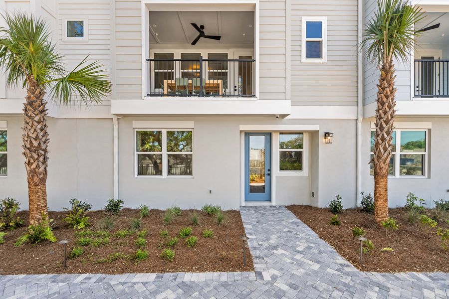 Representative exterior details of a home built from the Seaglass by Tri Pointe Homes in EvenTide, New Smyrna Beach (Image 3).