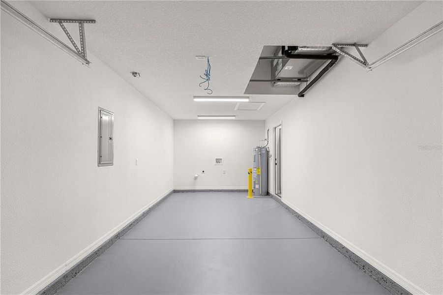 Spacious, unfurnished interior of a new home in , Ocala (Image 26). Spacious, unfurnished interior of a new home in , Ocala (Image 26).