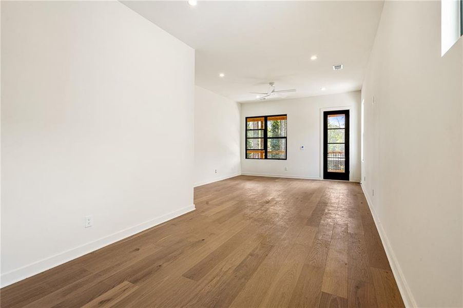Spacious, unfurnished interior of a new home in , Atlanta (Image 11). Spacious, unfurnished interior of a new home in , Atlanta (Image 11).