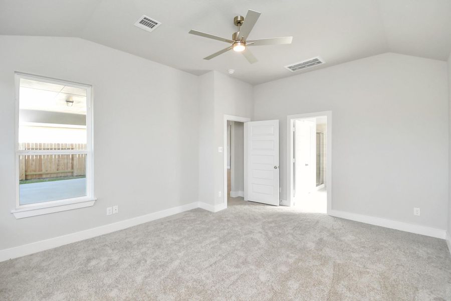 Example of completed home with similar floor plan. Colors and selections of completed home may vary. Example of completed home with similar floor plan. Colors and selections of completed home may vary.