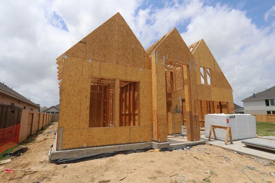 Let us show you how our advanced framing techniques have stood the test of time and allow more insulation for a quieter and more energy efficient home.