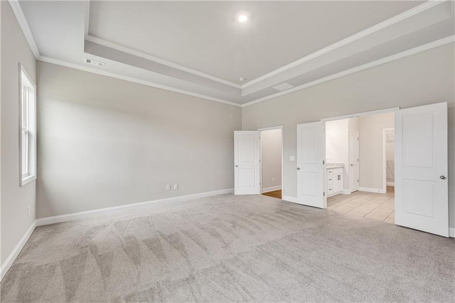 Spacious, unfurnished interior of a new home in Hidden Fields, Hoschton (Image 29).