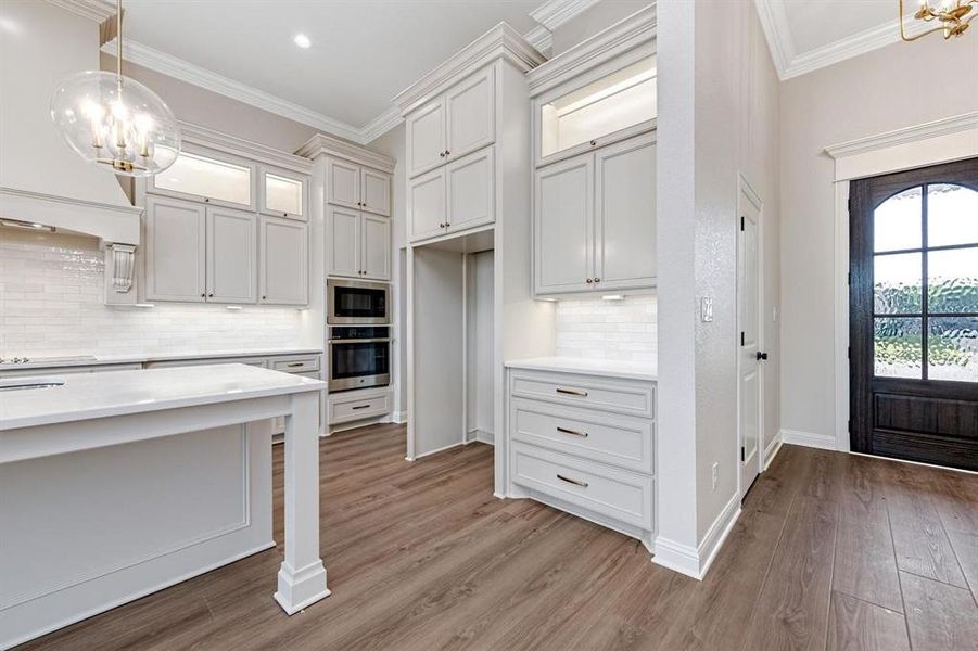 Furnished interior view inside a new home in , Waco (Image 12).