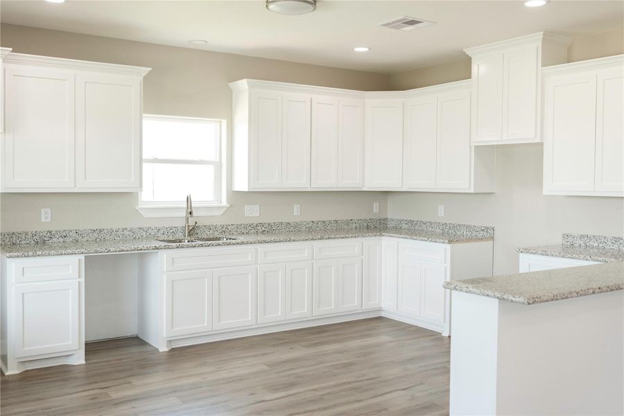 Spacious, unfurnished interior of a new home in , Surfside Beach (Image 15).