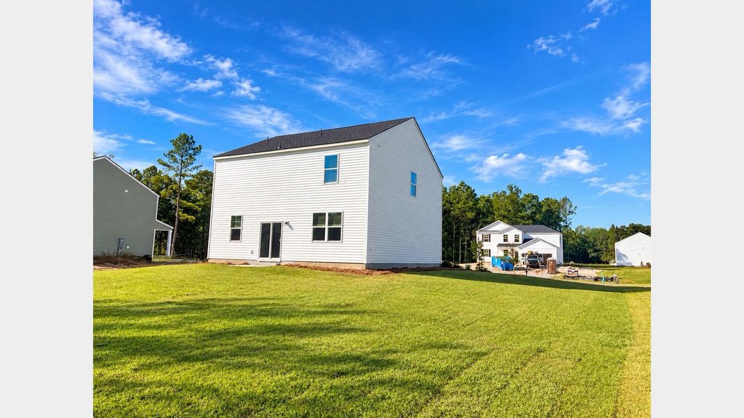 Exterior details and patio area of a home in Cypress Landing, Hardeeville (Image 3).