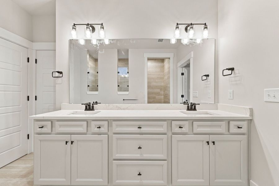 Furnished interior view inside a new home in Indigo Bay, Myrtle Beach (Image 8).