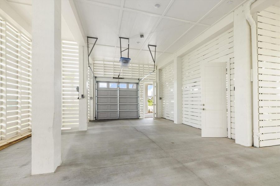 Image 34 of a home in .