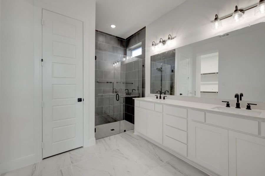 Owner's Bath Owner's Bath