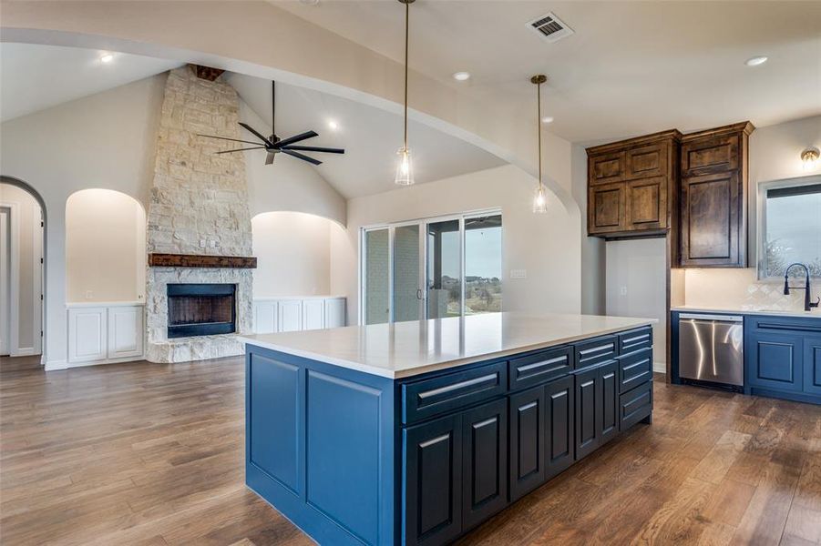 Furnished interior view inside a new home in , Aledo (Image 9).