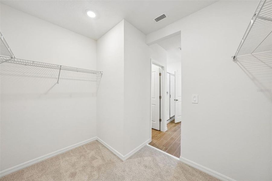 Spacious, unfurnished interior of a new home in Pine Ridge Meadows, Hudson (Image 36).