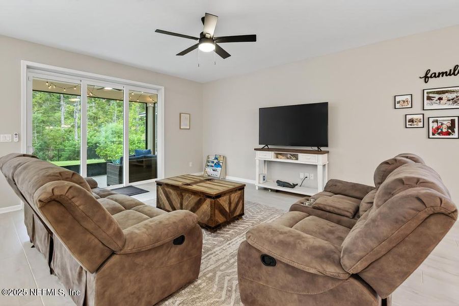 Furnished interior view inside a new home in Tributary, Yulee (Image 16).
