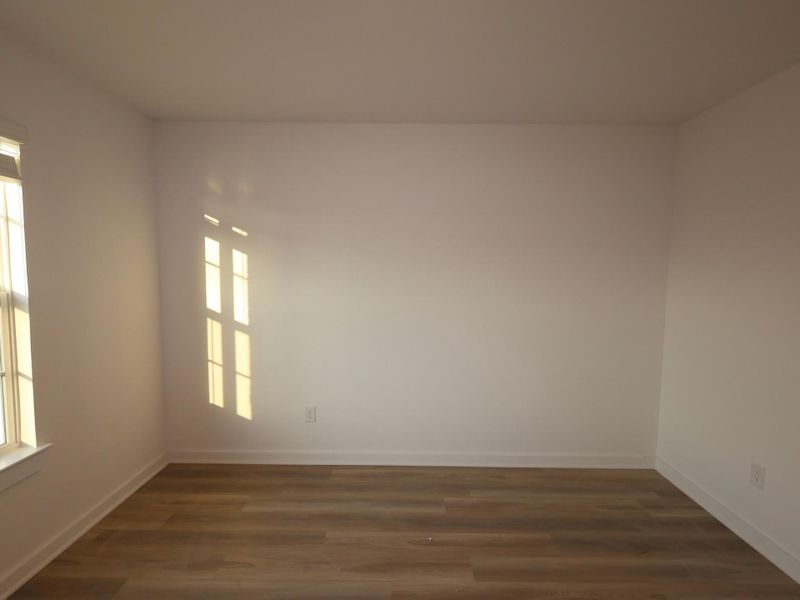 Spacious, unfurnished interior of a new home in Summerview, Fulshear (Image 16). Spacious, unfurnished interior of a new home in Summerview, Fulshear (Image 16).
