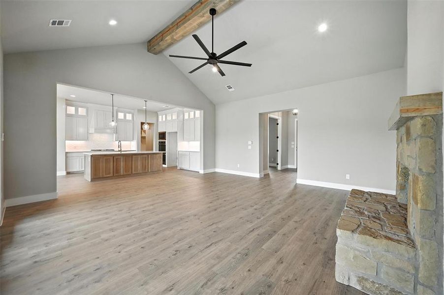 Spacious, unfurnished interior of a new home in Rocky Top Ranch, Reno (Image 24). Spacious, unfurnished interior of a new home in Rocky Top Ranch, Reno (Image 24).