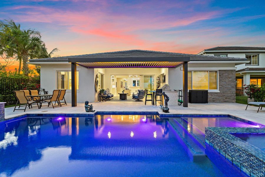 025-12208WaterstoneCir-PalmBeachGardens-