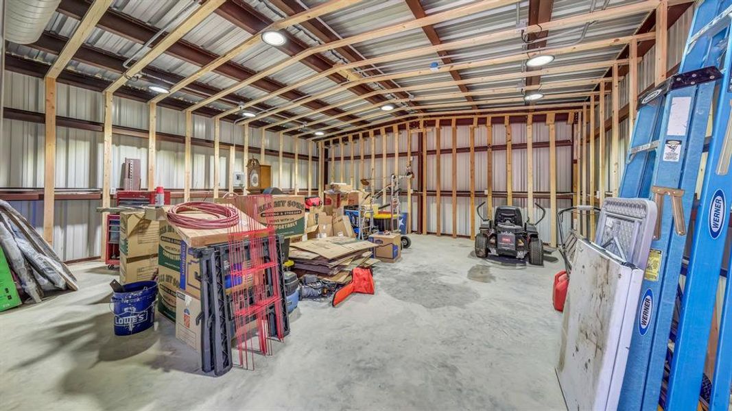 In-progress construction of a new home in , Granbury, TX (Image 31).