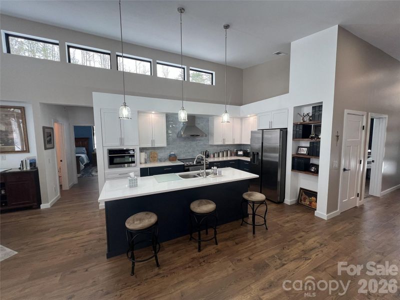 Beautiful Modern Kitchen