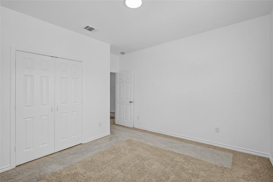 Spacious, unfurnished interior of a new home in , Houston (Image 20). Spacious, unfurnished interior of a new home in , Houston (Image 20).