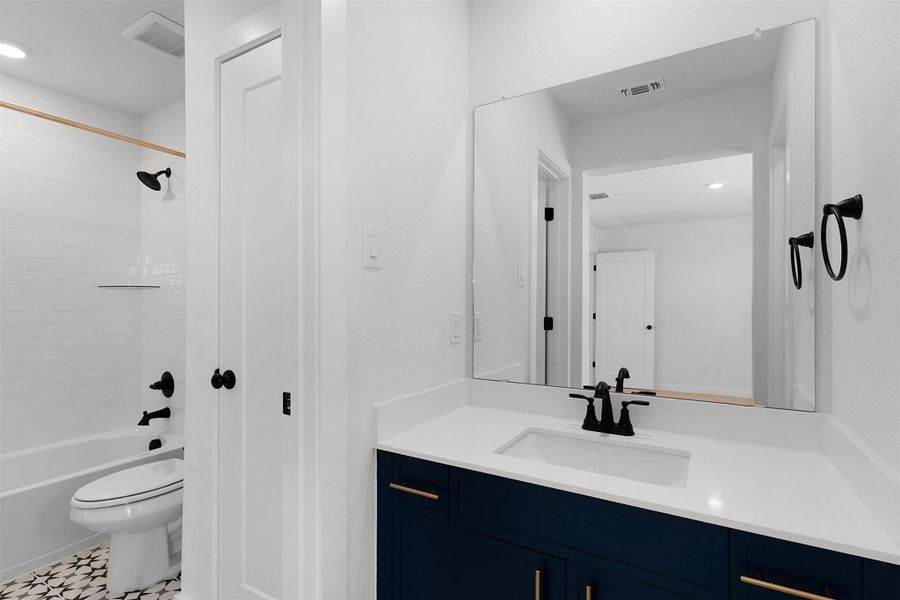 REPRESENTATIVE OF FLOOR PLAN ONLY