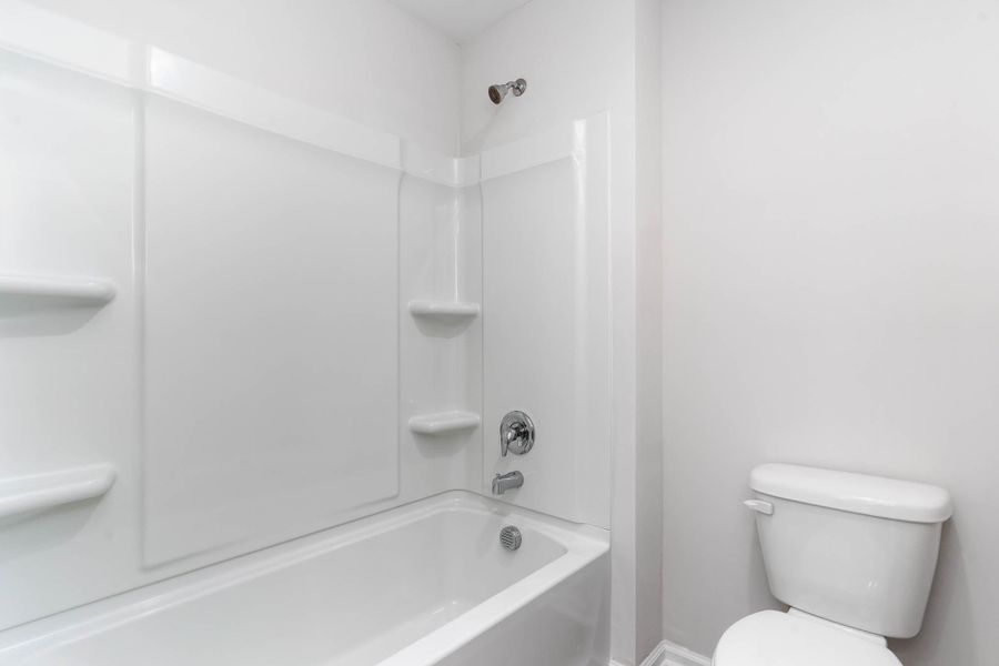 Representative furnished interior of a home built from the HAYDEN by D.R. Horton in South Haven, Camden (Image 31).