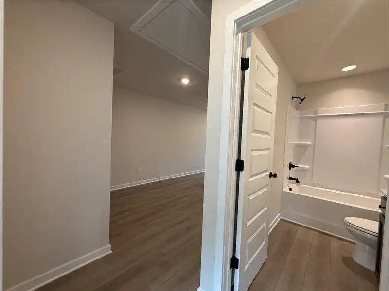 Spacious, unfurnished interior of a new home in The Towns at Auburn Station East, Auburn (Image 31).