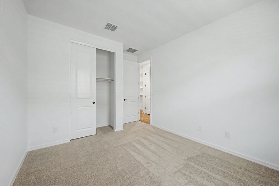Spacious, unfurnished interior of a new home in Pinnacle at San Tan Heights, San Tan Valley (Image 15). Spacious, unfurnished interior of a new home in Pinnacle at San Tan Heights, San Tan Valley (Image 15).