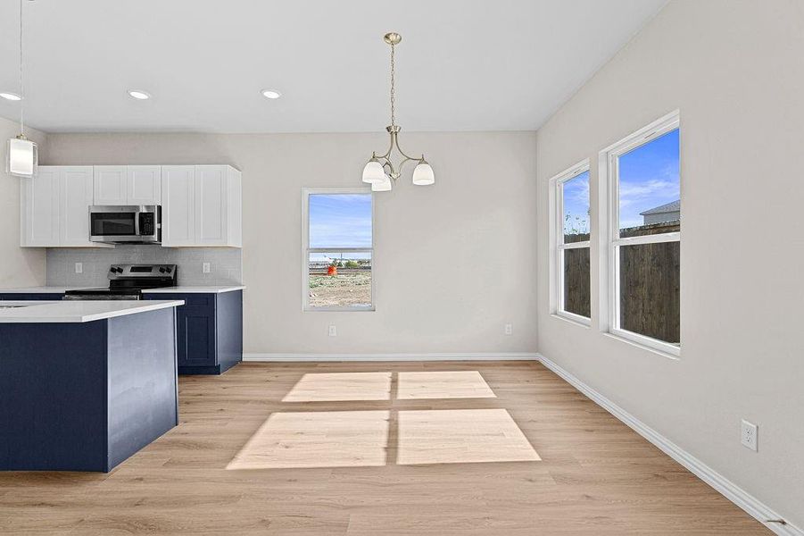 Spacious, unfurnished interior of a new home in Trails of Fossil Creek, Fort Worth (Image 15).