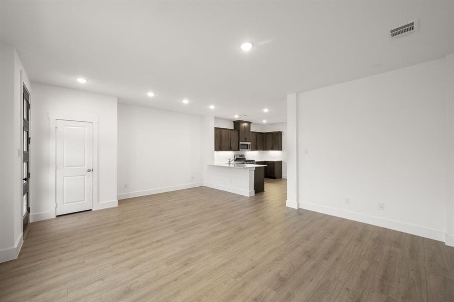 1145 Carnation- Living Room-5434