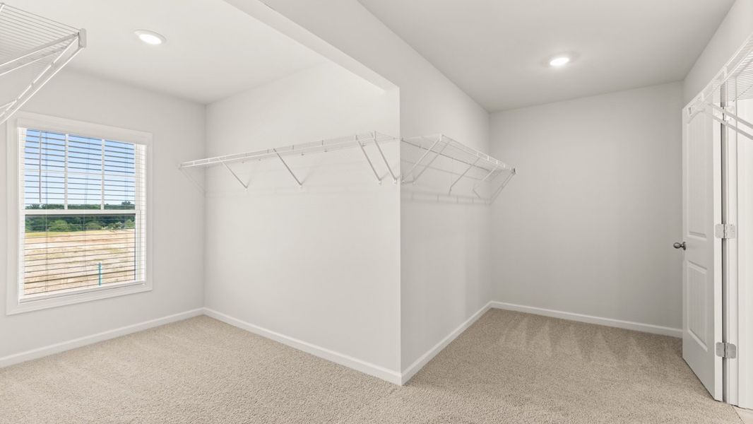 Spacious, unfurnished interior of a new home in Thalley Creek Estates, Cumming (Image 26).
