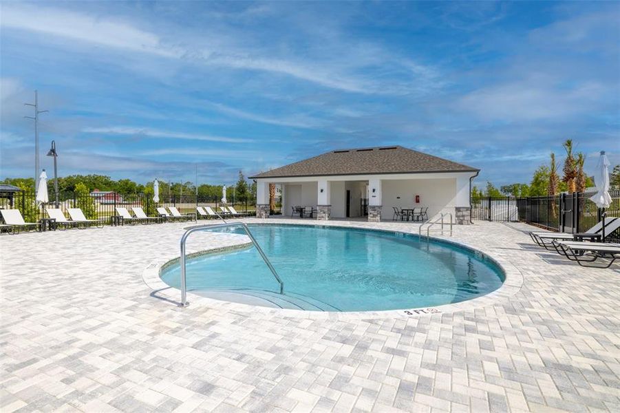Community amenities in Oakview, Apopka (Image 10).