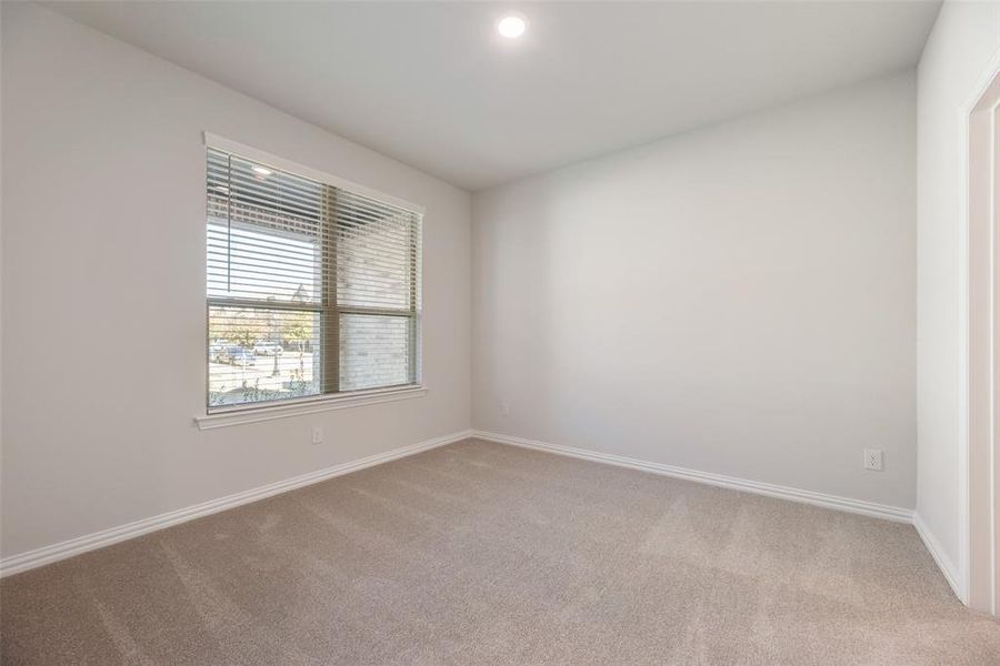 Spacious, unfurnished interior of a new home in , Frisco (Image 19).