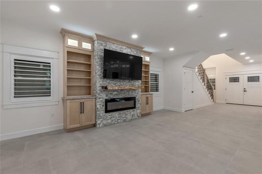 Furnished interior view inside a new home in , New Smyrna Beach (Image 19).