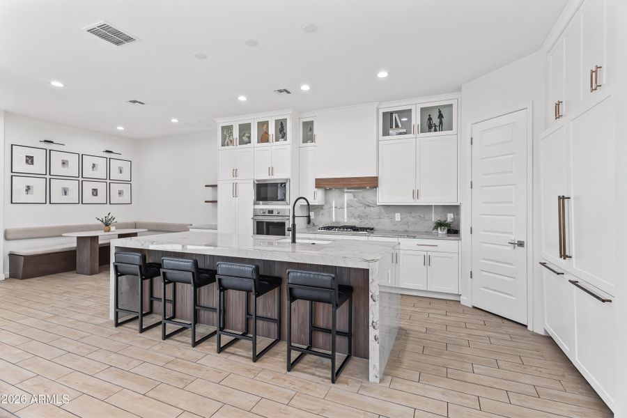 Custom Kitchen Custom Kitchen