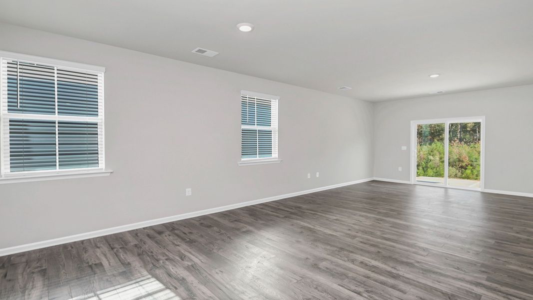 Spacious, unfurnished interior of a new home in Livingston Woods, Irmo (Image 16). Spacious, unfurnished interior of a new home in Livingston Woods, Irmo (Image 16).