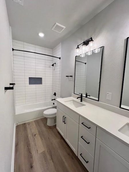 Owner's Bathroom