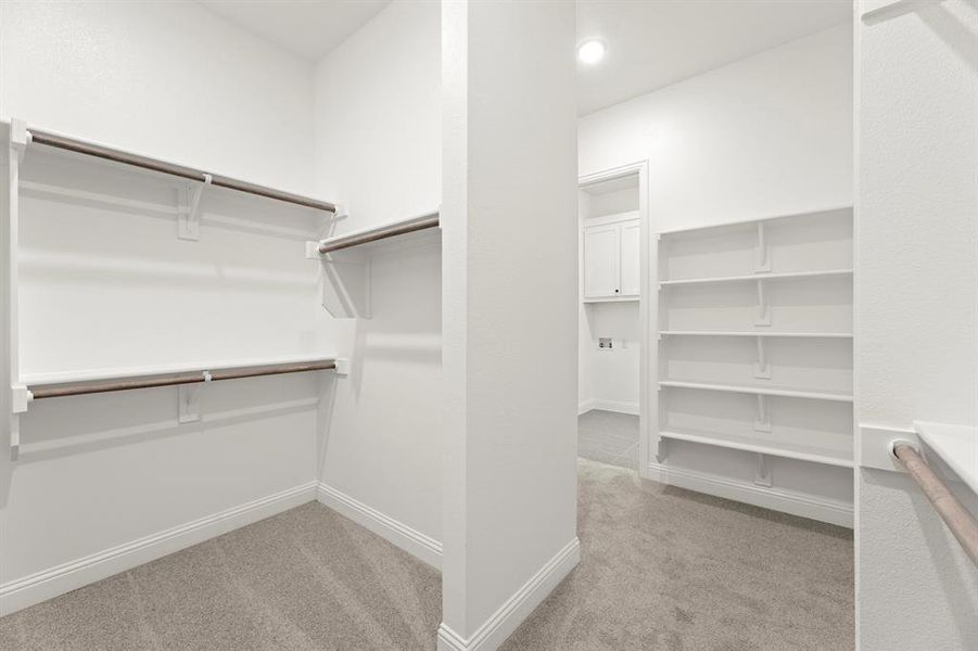 16. 3103 Bexar - Closet