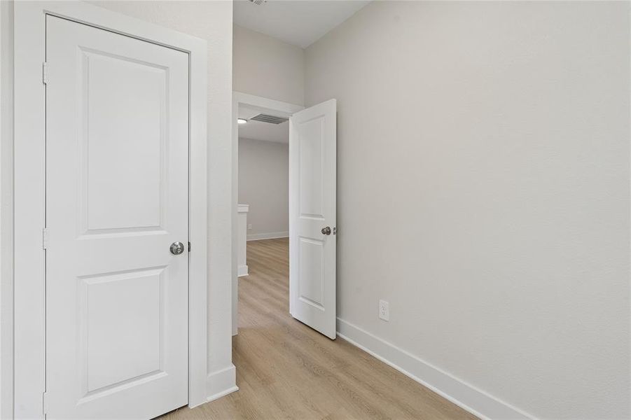 Spacious, unfurnished interior of a new home in , Fort Worth (Image 36).
