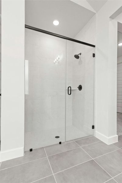 Spacious, unfurnished interior of a new home in The Woodlands Hills, Willis (Image 17).