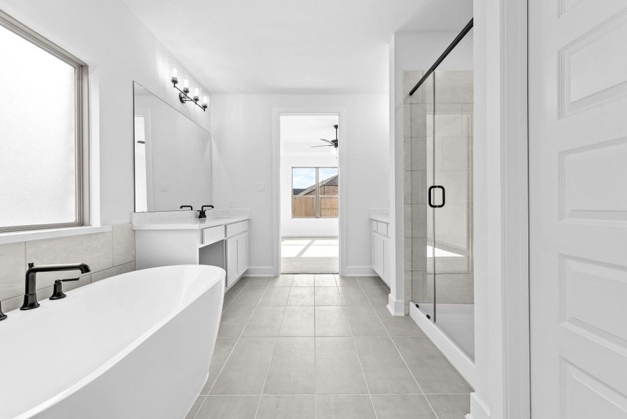 Representative image. Features, specifications, selections and colors may vary. Representative image. Features, specifications, selections and colors may vary.