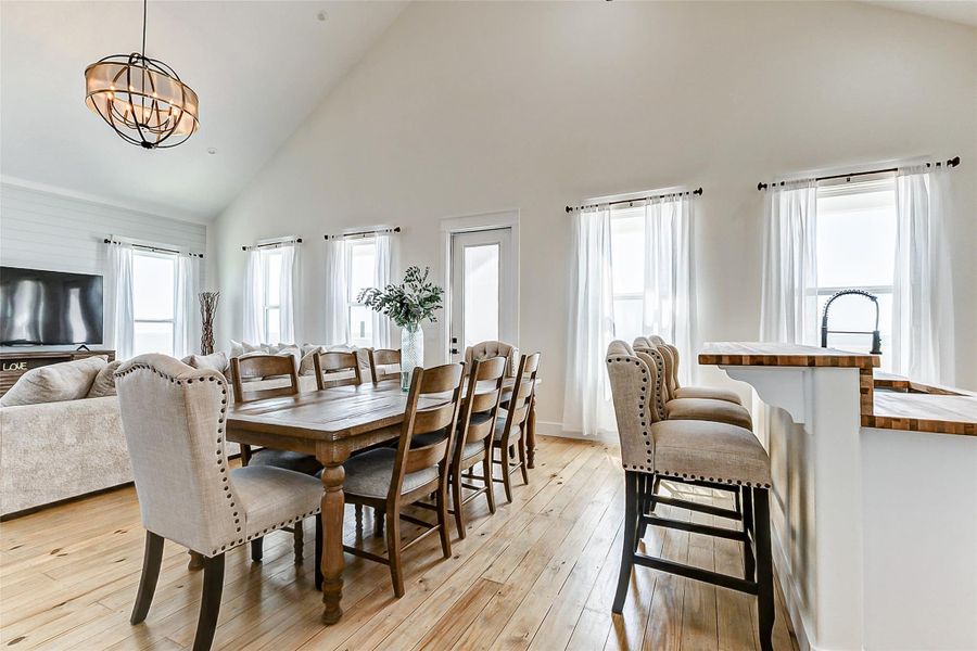 Furnished interior view inside a new home in , Bolivar (Image 14).