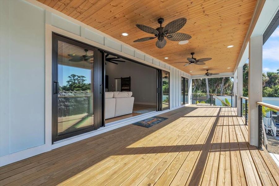 Exterior details and patio area of a home in , North Fort Myers (Image 18).