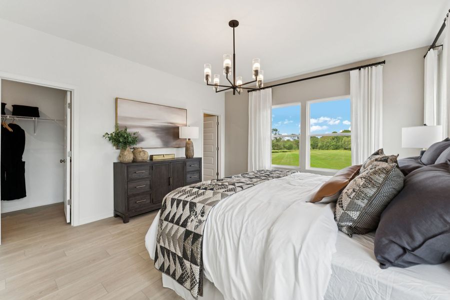 Representative furnished interior of a home built from the The Balfour by Stanley Martin Homes in Haddonstone, Raleigh (Image 12).