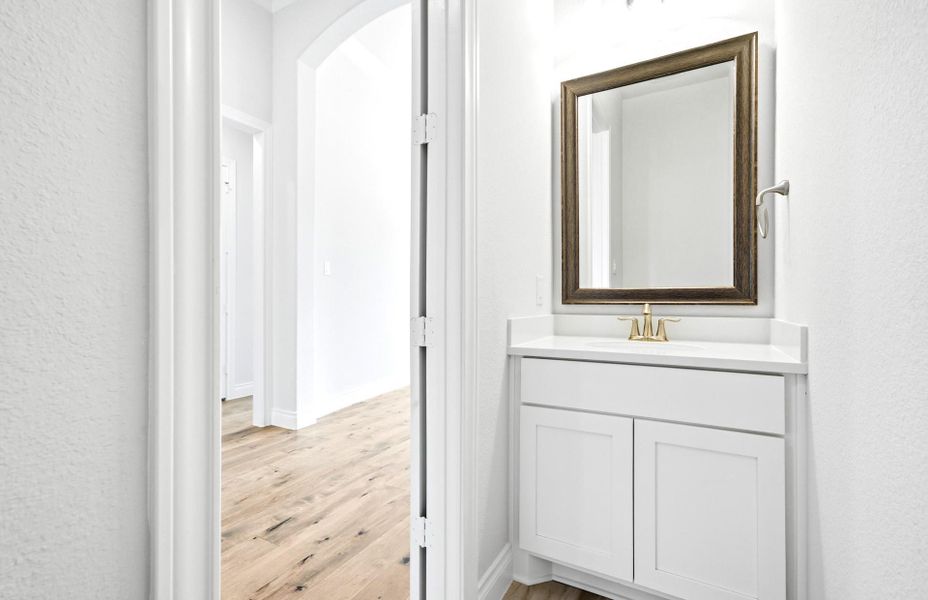 Furnished interior view inside a new home in Artavia 70′, Conroe (Image 26).